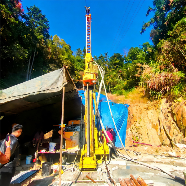 Solución de plataforma de perforación de núcleos totalmente hidráulica para perforación de núcleos de agujeros profundos